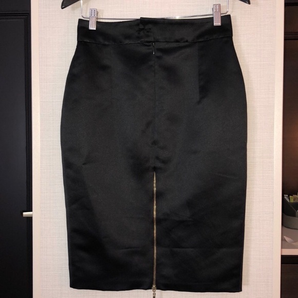 🖤GERARDO PRIVAT🖤SATEEN PENCIL SKIRT🖤 - Picture 3 of 7
